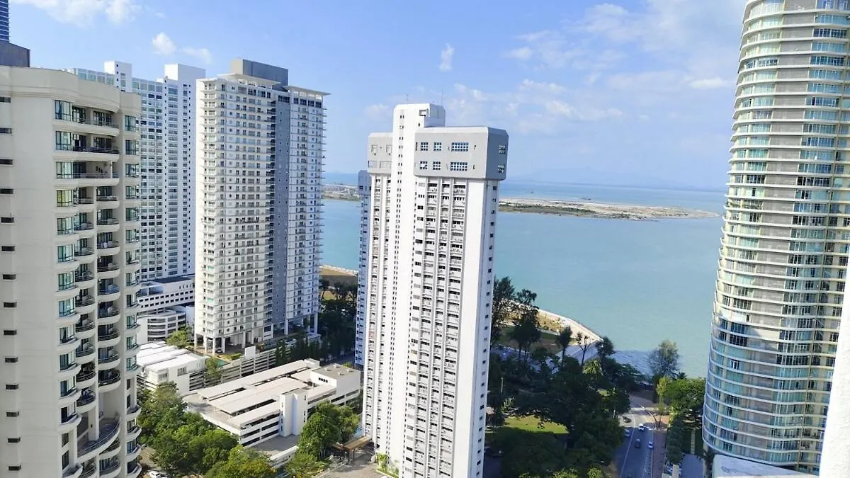 High-Rise Suite With View-Near Gurney & Gleneagles جورج تاون 0*,  ماليزيا