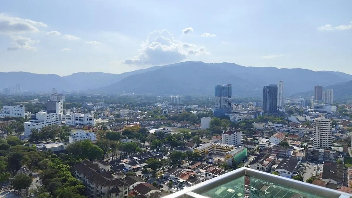 High-Rise Suite With View-Near Gurney & Gleneagles جورج تاون